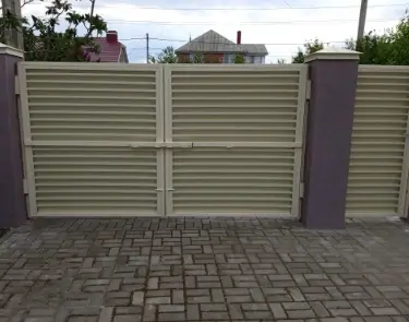 Распашные ворота с автоматикой в Солнечногорске под ключ